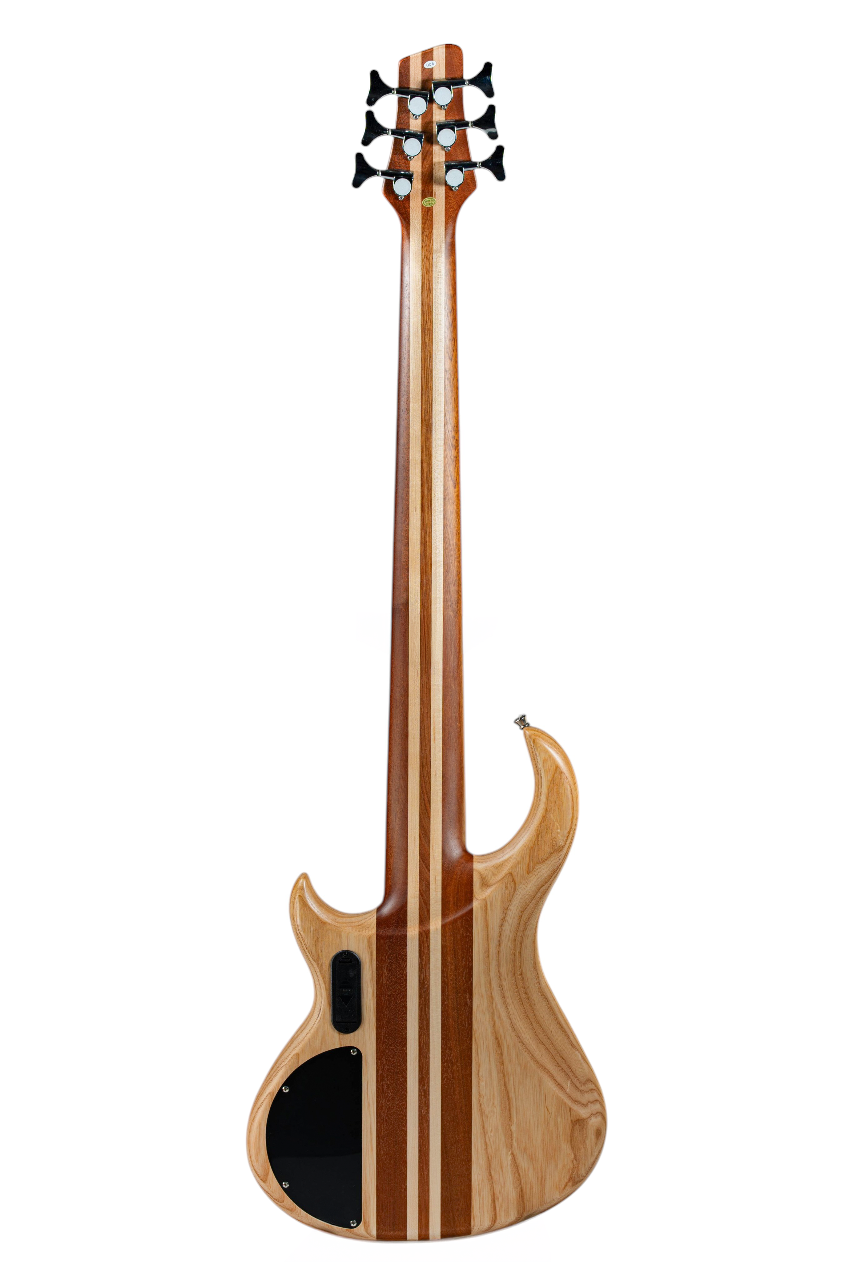 MUSICARTNEY | BAJO TIPO IBANEZ 6 CUERDAS PASTILLA ACTIVA COLOR NATURAL