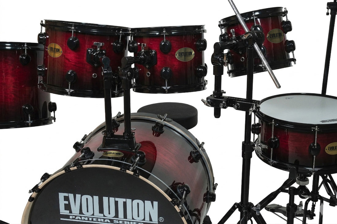 EVOLUTION | BATERÍA PANTERA COLOR ROJO CON RAYAS,LUGS EN COLOR NEGRO, 6 PZAS