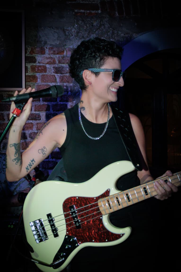 KARLA MOLKOVICH CON SU TAGIMA EN JAZZATLÁN