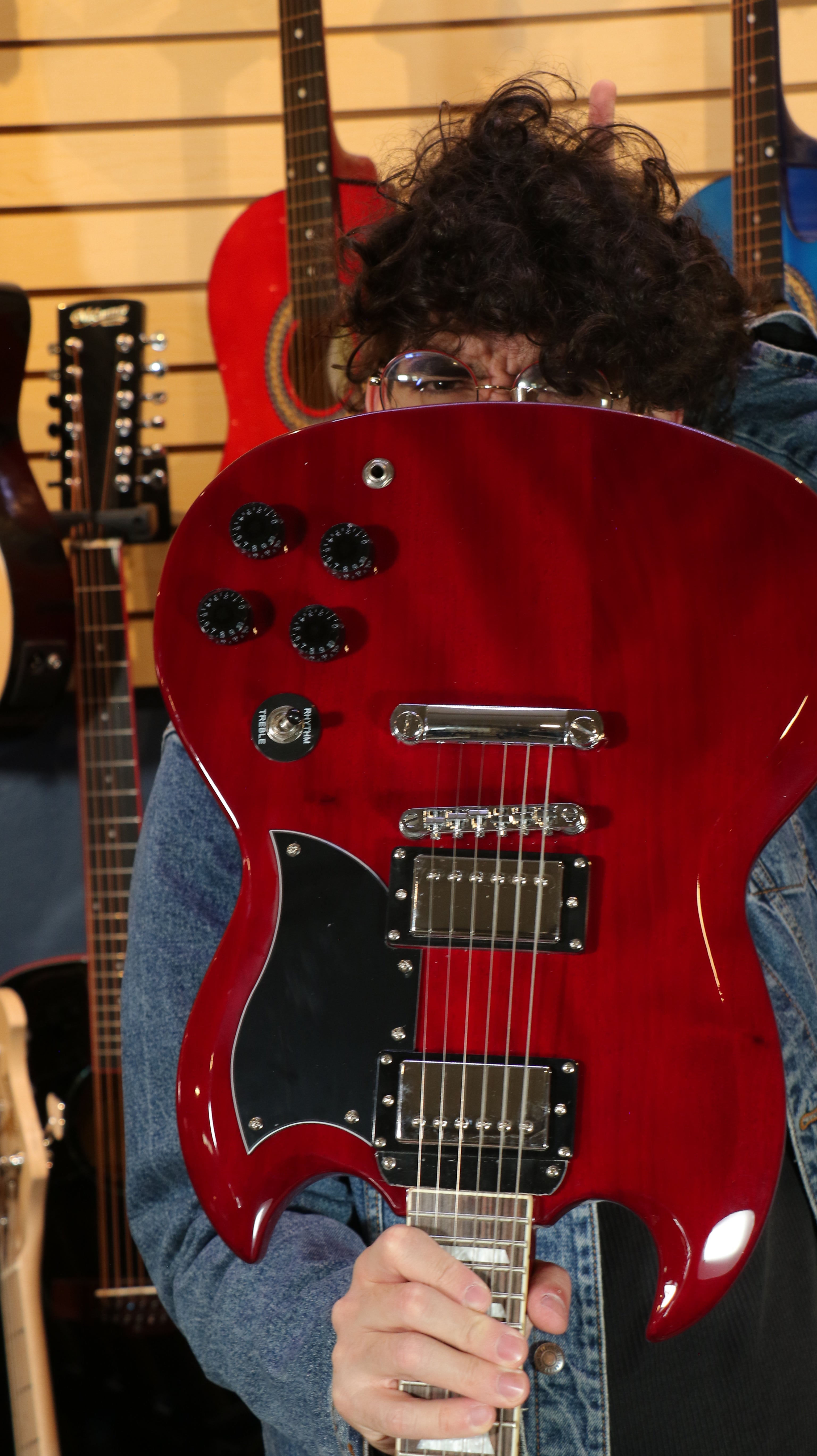 GUITARRAS MUSICARTNEY