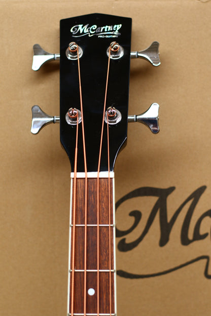 MUSICARTNEY | BAJO ELECTROACUSTICO COLOR SUN BURST, ALTO BRILLO,  STILO SUPER JUMBO, TAPA DE ABETO ROJO, CUERPO Y MASTIL DE CAOBA