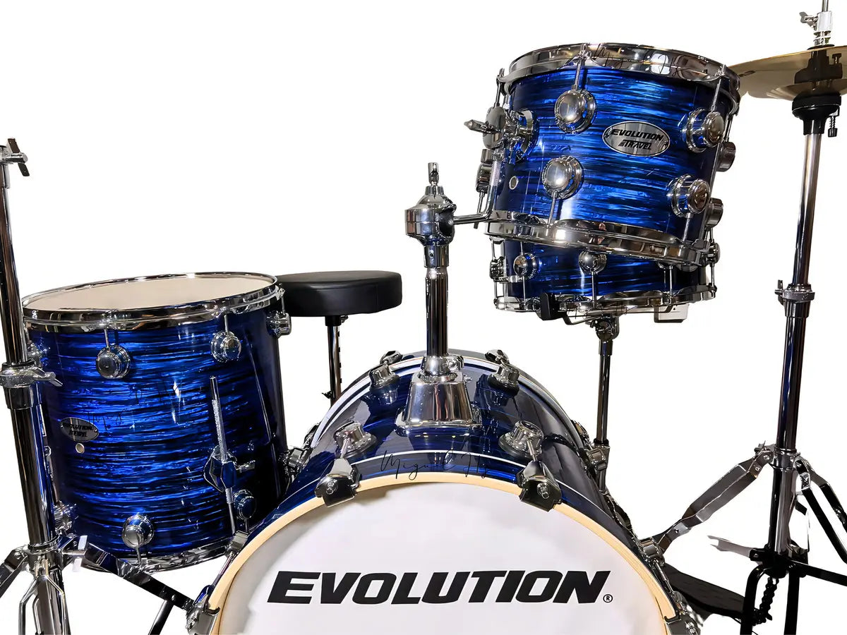 EVOLUTION | BATERÍA EVOLUTION TRAVEL FABRICADA EN MADERA DE ARCE COLOR STRATA BLUE.