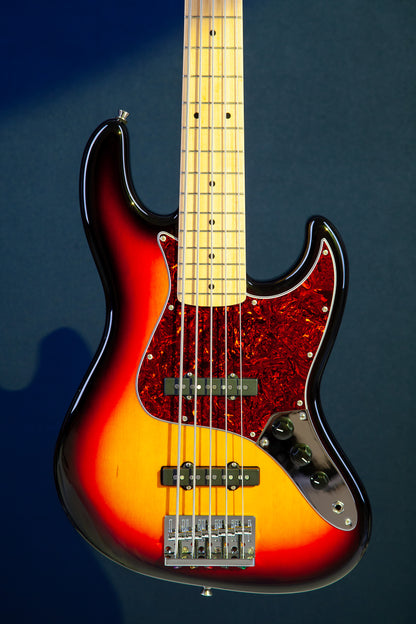 TAGIMA | BAJO ELECTRICO 5 CUERDAS, COLOR SOMBREADO CON MICA VINO TJB