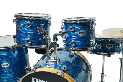 EVOLUTION | BATERIA NYTRO X FACTOR 5 PZAS. 10\" 12\" 14\" 16\" 22\" (AROS DE MADERA 22\") COLOR STRATA BLUE.